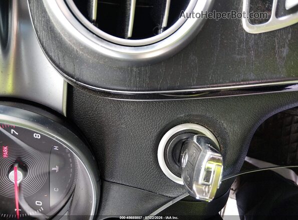 WDC0G4JB7JV103983 2018 MERCEDES-BENZ GLC 300 Gray Widok deski rozdzielczej