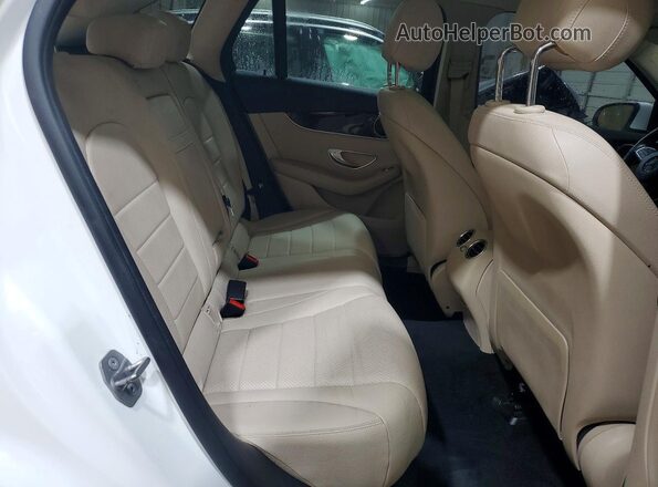 WDC0G4JB8GF081026 2016 MERCEDES-BENZ GLC-CLASS White Вид задньої частини салону