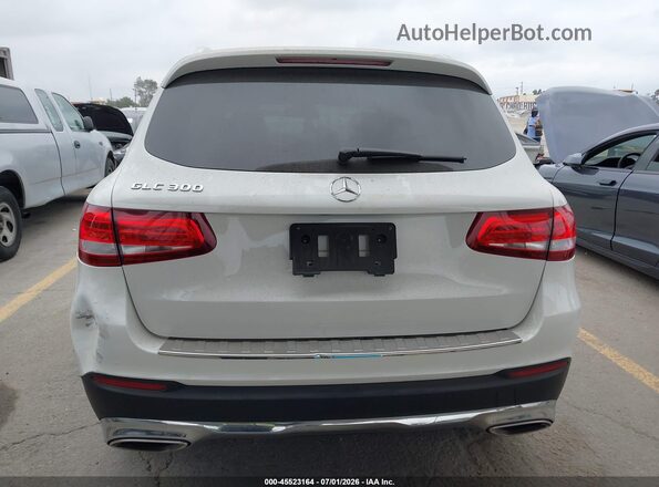WDC0G4JB9JV046377 2018 MERCEDES-BENZ GLC 300 White 