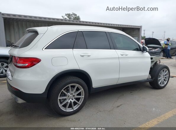 WDC0G4JB9JV046377 2018 MERCEDES-BENZ GLC 300 White სალონის 360-გრადუსიანი ხედი