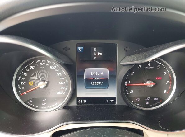 WDC0G4JBXHF253428 2017 MERCEDES-BENZ GLC-CLASS White ხელსაწყოთა პანელის ხედი