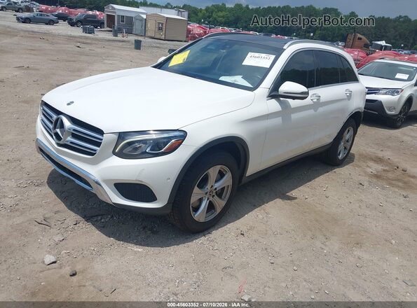 WDC0G4JBXJV014831 2018 MERCEDES-BENZ GLC 300 White Առջևի ձախ երեք քառորդ տեսարան