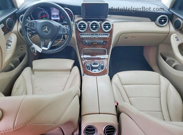 WDC0G4JBXJV021360 2018 MERCEDES-BENZ GLC-CLASS Белый Вид панели приборов