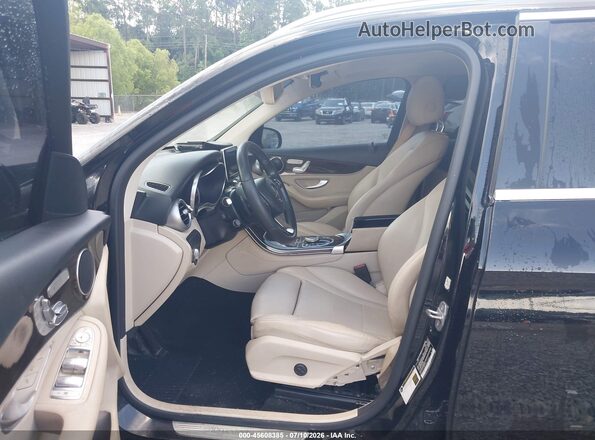 WDC0G4JBXJV037249 2018 MERCEDES-BENZ GLC 300 Black Սալոնի դիմացի տեսք