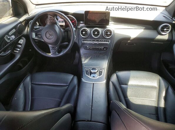 WDC0G4KB0HV002826 2017 MERCEDES-BENZ GLC-CLASS Black Вид панелі приладів