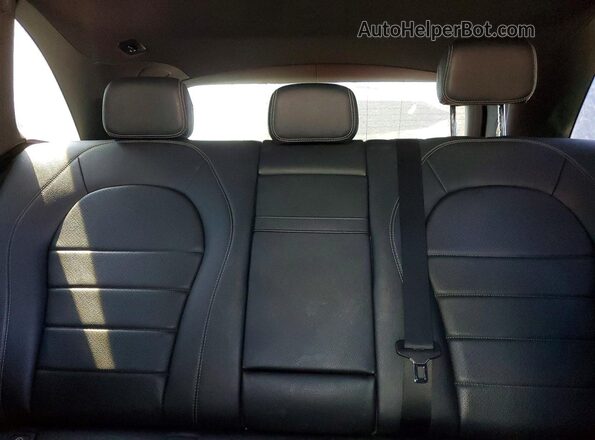 WDC0G4KB0HV002826 2017 MERCEDES-BENZ GLC-CLASS Black Вид задніх сидінь