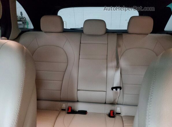 WDC0G4KB0JV075295 2018 MERCEDES-BENZ GLC-CLASS Белый Вид задних сидений