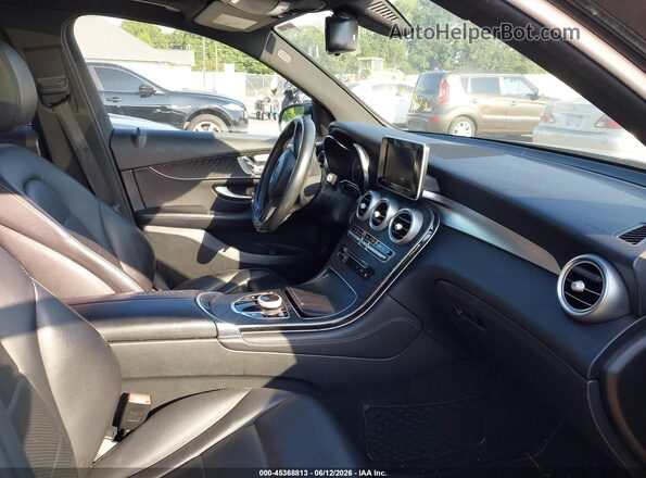 WDC0G4KB0JV111356 2018 MERCEDES-BENZ GLC 300 Black Front interior view