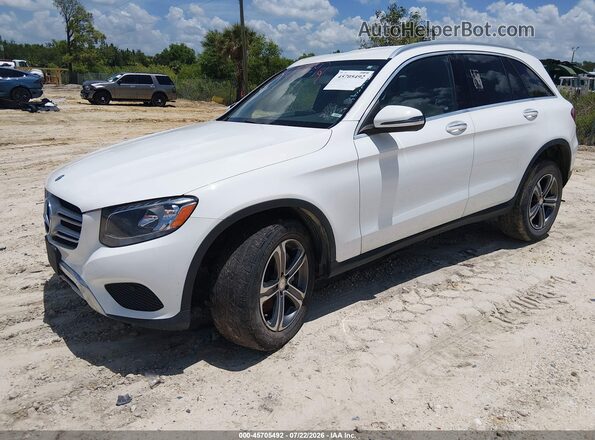 WDC0G4KB1GF025105 2016 MERCEDES-BENZ GLC 300 White Առջևի ձախ երեք քառորդ տեսարան