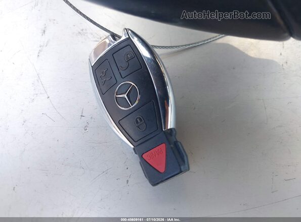 WDC0G4KB1HF200339 2017 MERCEDES-BENZ GLC 300 White Вид панелі приладів