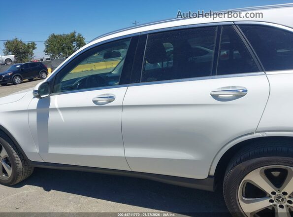 WDC0G4KB2KV173729 2019 MERCEDES-BENZ GLC 300 White 