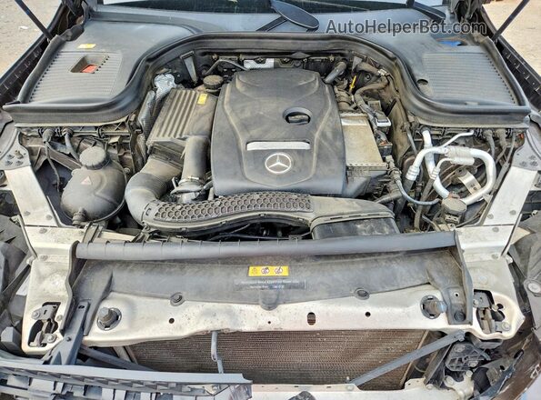 WDC0G4KB3GF070322 2016 MERCEDES-BENZ GLC-CLASS Brown Vista del compartimento del motor