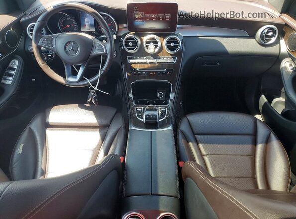 WDC0G4KB4JV072125 2018 MERCEDES-BENZ GLC-CLASS Blue Вид панелі приладів