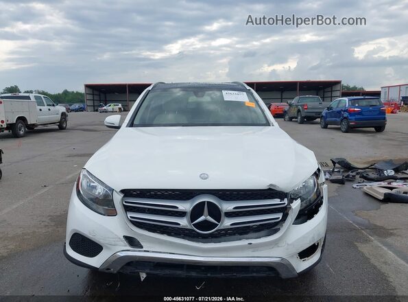 WDC0G4KB5HF122387 2017 MERCEDES-BENZ GLC 300 White Вид задньої частини салону
