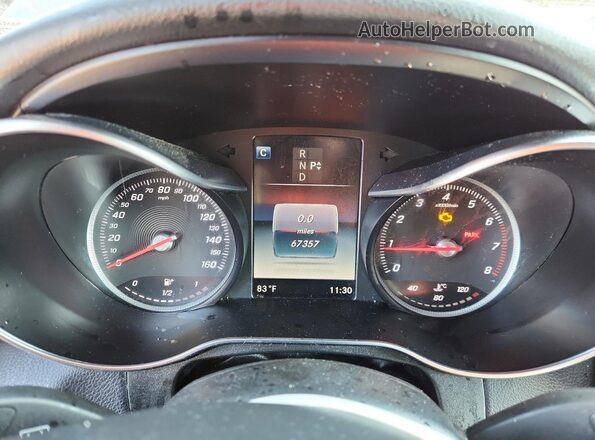 WDC0G4KB5HF160122 2017 MERCEDES-BENZ GLC-CLASS Black Vista del cuadro de instrumentos
