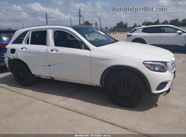 WDC0G4KB5KF664922 2019 MERCEDES-BENZ GLC 300 White Widok wnętrza z tyłu