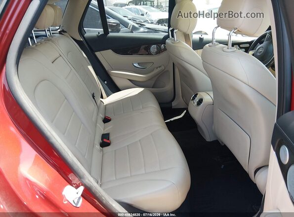 WDC0G4KB6GF017209 2016 MERCEDES-BENZ GLC 300 Красный Вид наклейки с VIN-кодом