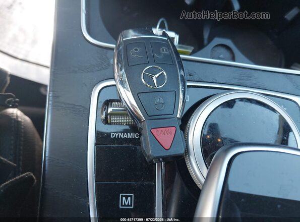 WDC0G4KB6HV011661 2017 MERCEDES-BENZ GLC 300 Серый Вид панели приборов