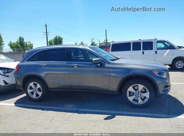 WDC0G4KB6HV011661 2017 MERCEDES-BENZ GLC 300 Серый Вид задней части салона
