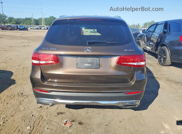 WDC0G4KB6JV109059 2018 MERCEDES-BENZ GLC-CLASS Brown უკანა ხედი
