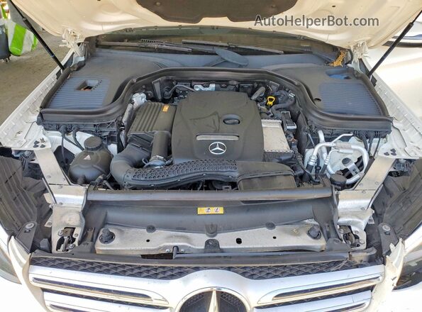 WDC0G4KB7HF268046 2017 MERCEDES-BENZ GLC-CLASS White Widok wnętrza z tyłu