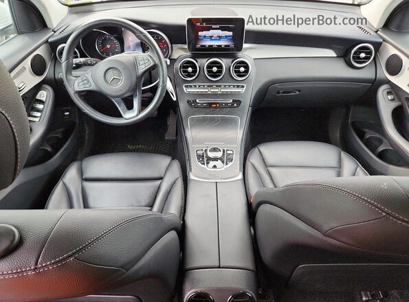 WDC0G4KB7K1005642 2019 MERCEDES-BENZ GLC-CLASS White Առջևի վահանակի տեսք