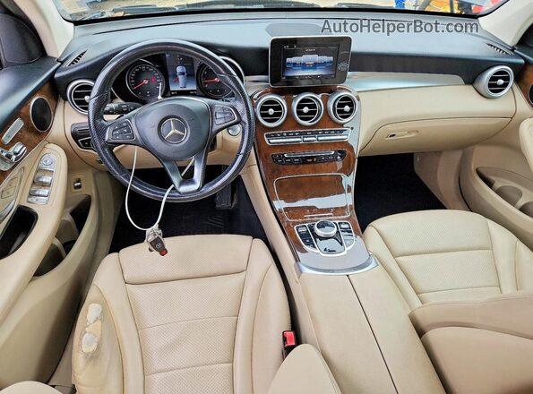 WDC0G4KB7KV119438 2019 MERCEDES-BENZ GLC-CLASS Black Dashboard view