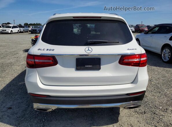 WDC0G4KB8JV076114 2018 MERCEDES-BENZ GLC-CLASS White Rear view
