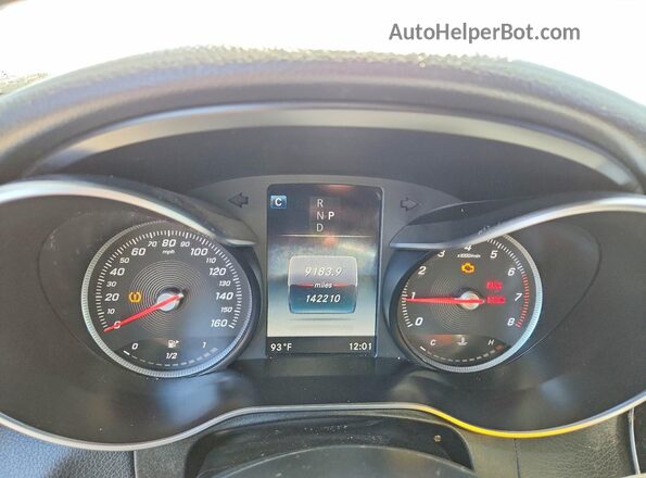 WDC0G4KB8JV076114 2018 MERCEDES-BENZ GLC-CLASS White Instrument cluster view
