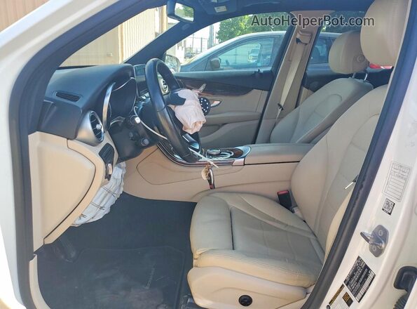 WDC0G4KB8JV077134 2018 MERCEDES-BENZ GLC-CLASS Белый Вид салона спереди