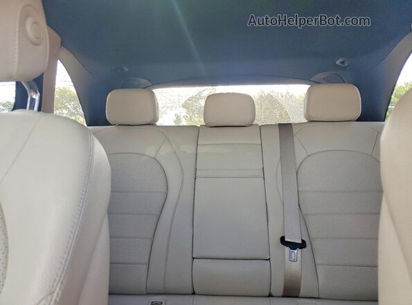 WDC0G4KB8JV077134 2018 MERCEDES-BENZ GLC-CLASS Белый Вид задних сидений