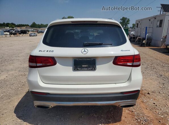 WDC0G4KB9JV084321 2018 MERCEDES-BENZ GLC-CLASS White Вид ззаду