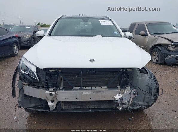 WDC0G4KB9JV108360 2018 MERCEDES-BENZ GLC 300 White ხელსაწყოთა პანელის ხედი