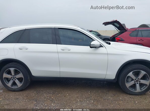 WDC0G4KB9JV108360 2018 MERCEDES-BENZ GLC 300 White უკანა სალონის ხედი