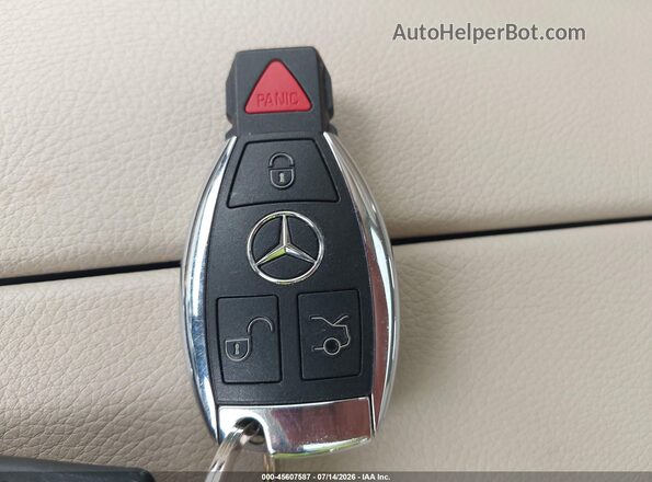 WDC0G4KB9JV108360 2018 MERCEDES-BENZ GLC 300 White წინა პანელის ხედი