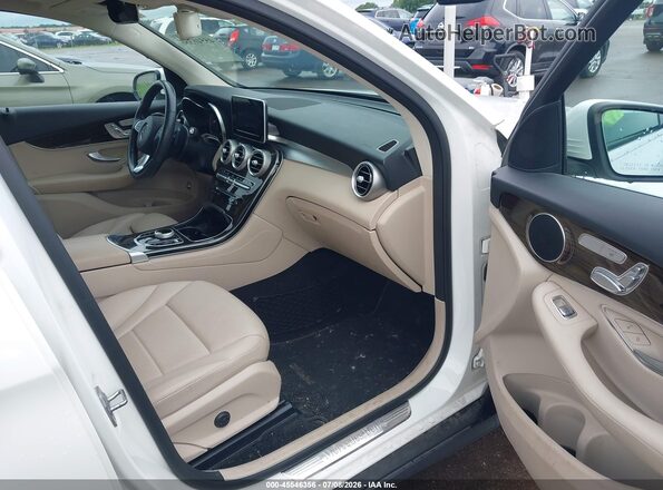 WDC0G4KB9KV140145 2019 MERCEDES-BENZ GLC 300 Белый Вид салона спереди