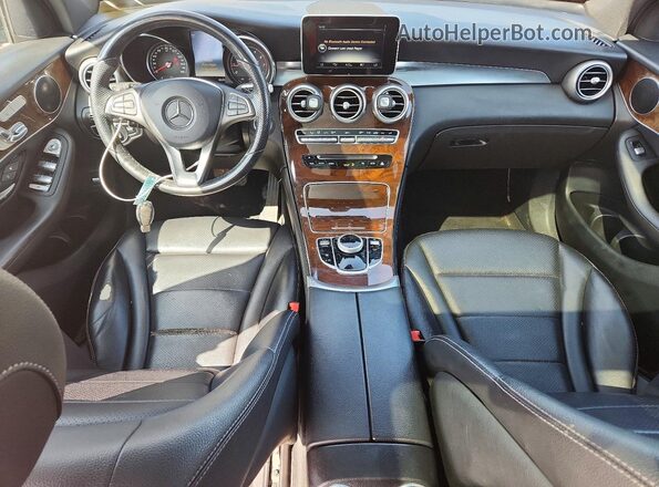WDC0G4KBXHF203708 2017 MERCEDES-BENZ GLC-CLASS Gray წინა პანელის ხედი