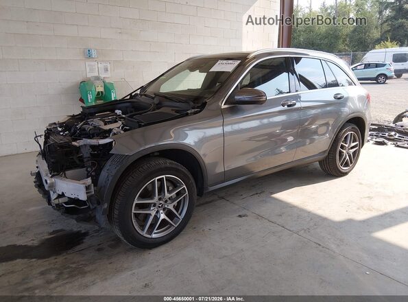 WDC0G4KBXHF255050 2017 MERCEDES-BENZ GLC 300 Черный Передняя левая четверть