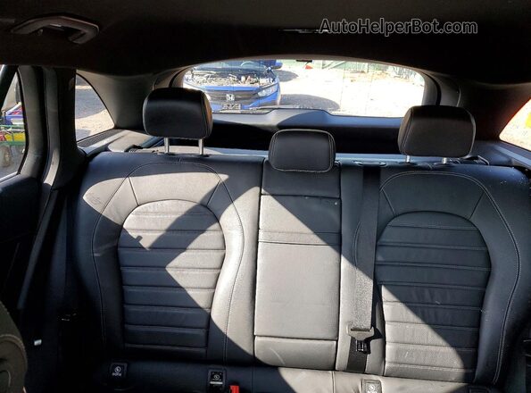 WDC0G4KBXJV038562 2018 MERCEDES-BENZ GLC-CLASS White Widok tylnych siedzeń