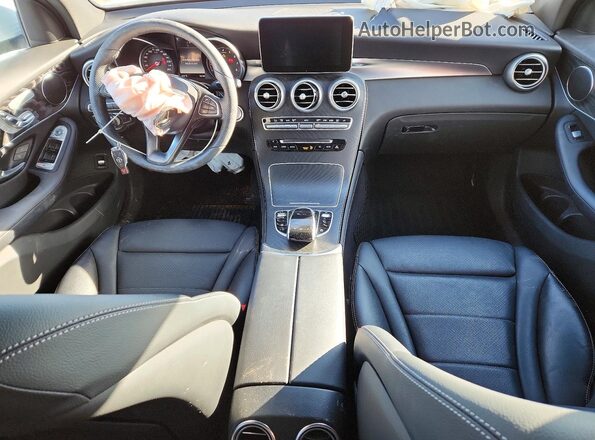 WDC0G4KBXJV055717 2018 MERCEDES-BENZ GLC-CLASS Белый Вид панели приборов