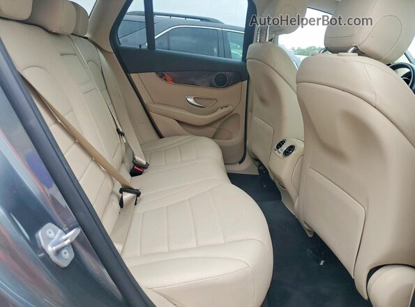 WDC0G4KBXKF613190 2019 MERCEDES-BENZ GLC-CLASS Gray Vista interior trasera