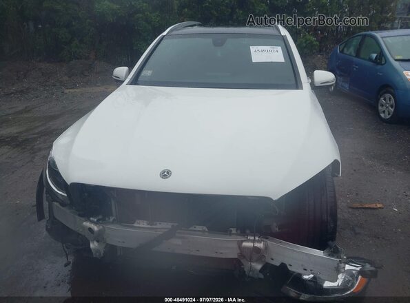 WDC0G4KBXKV190262 2019 MERCEDES-BENZ GLC 300 White Widok wnętrza z tyłu