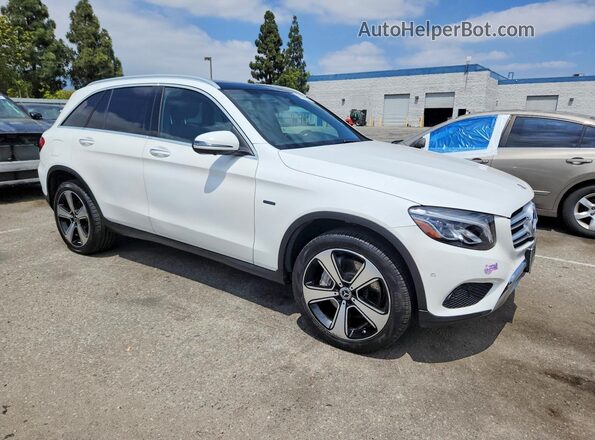 WDC0G5EB0KF572280 2019 MERCEDES-BENZ GLC-CLASS White Przód prawy