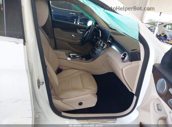 WDC0G5EB3KF547454 2019 MERCEDES-BENZ GLC 350E Белый Вид салона спереди
