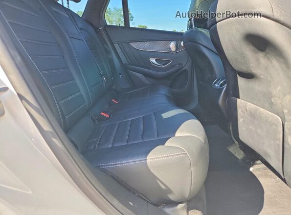 WDC0G6EB1HF254439 2017 MERCEDES-BENZ GLC-CLASS White Widok tylnych siedzeń