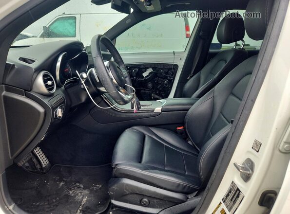 WDC0G8DB1LF731389 2020 MERCEDES-BENZ GLC-CLASS White Սալոնի դիմացի տեսք