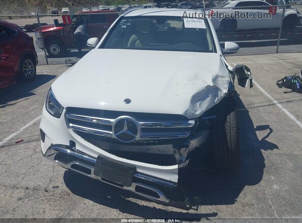 WDC0G8DB7LF673126 2020 MERCEDES-BENZ GLC 300 White Vista del salpicadero