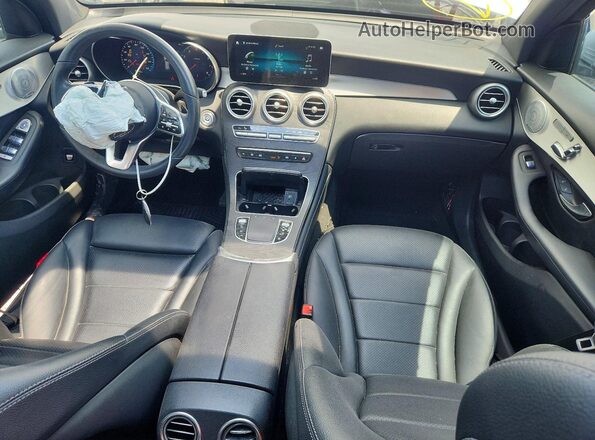 WDC0G8DB7LF685809 2020 MERCEDES-BENZ GLC-CLASS Silver Dashboard view