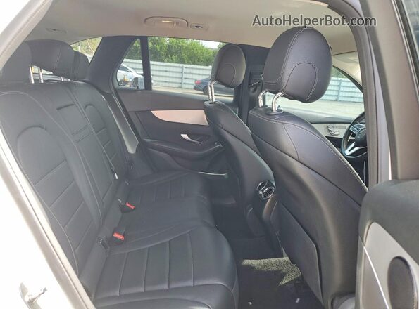 WDC0G8DB8LF731163 2020 MERCEDES-BENZ GLC-CLASS White Vista interior trasera