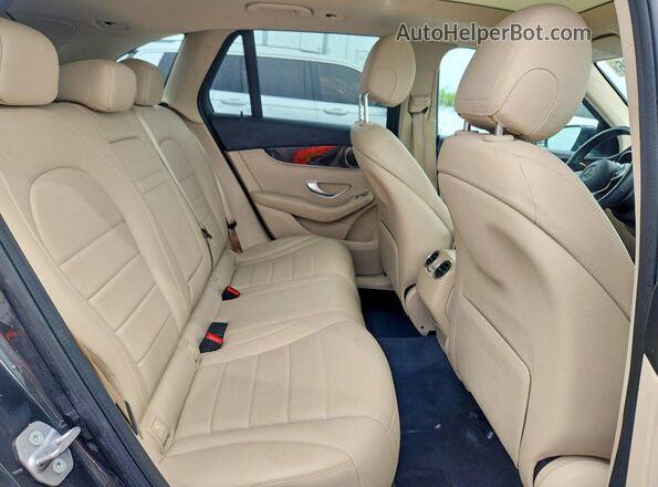 WDC0G8DBXLF674822 2020 MERCEDES-BENZ GLC-CLASS Gray უკანა სალონის ხედი